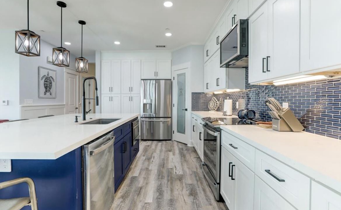 Photo of Kitchen in Red Fish Cove