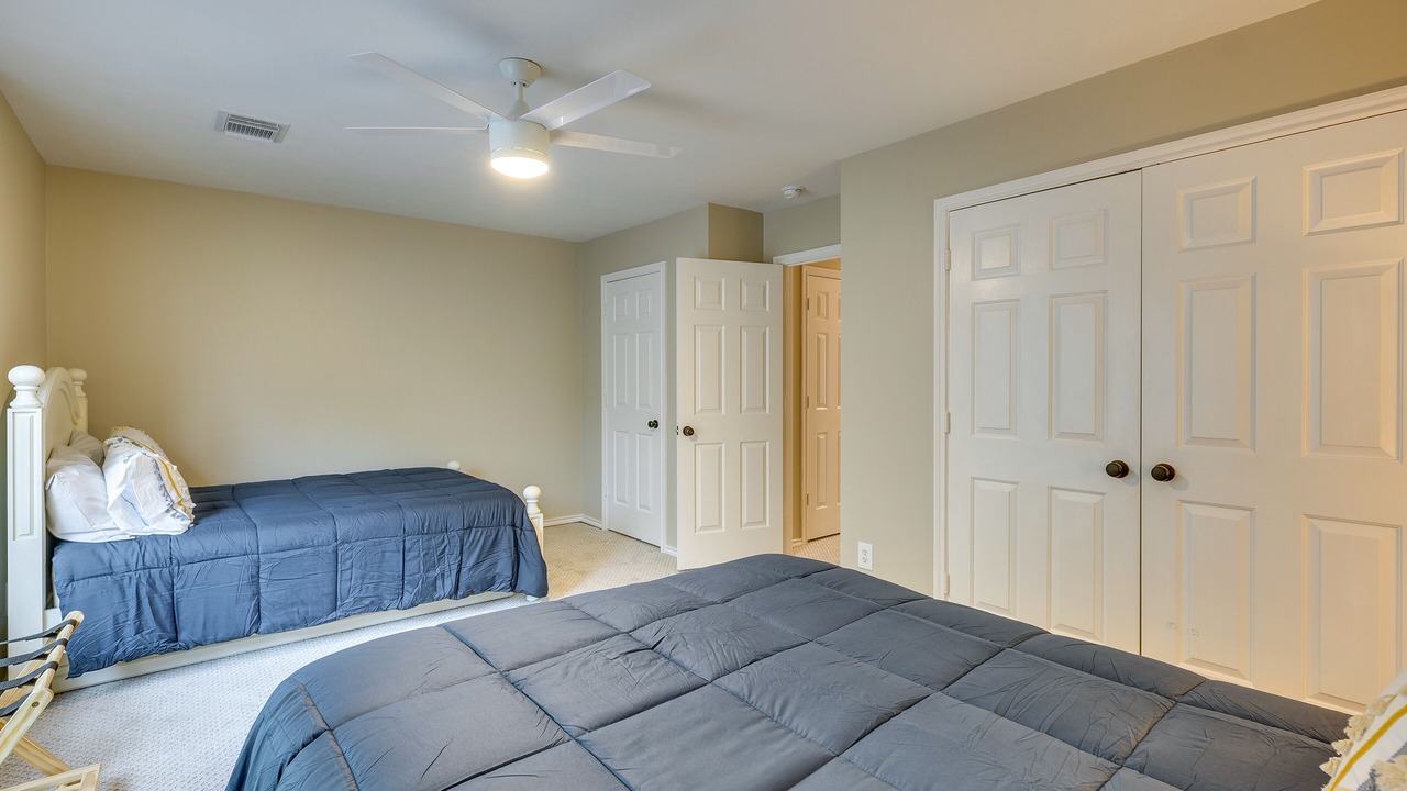 Photo of Bedroom in Alden Bridge