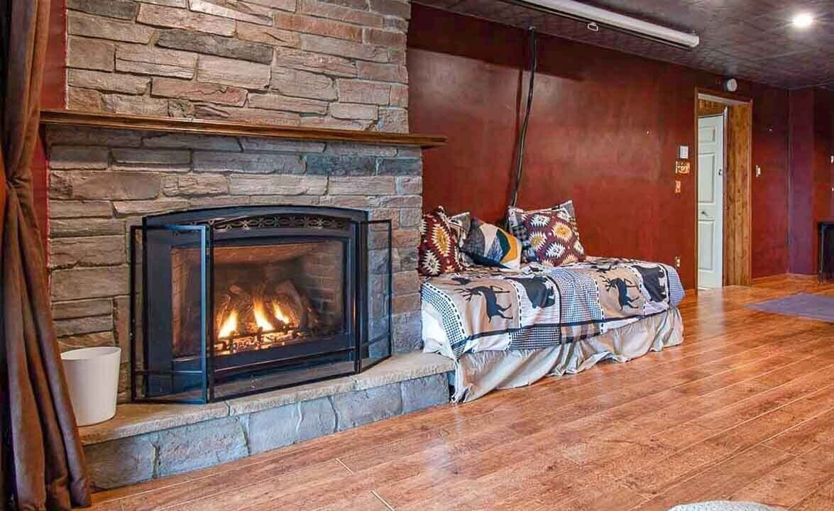 Photo of Livingroom in McKellar
