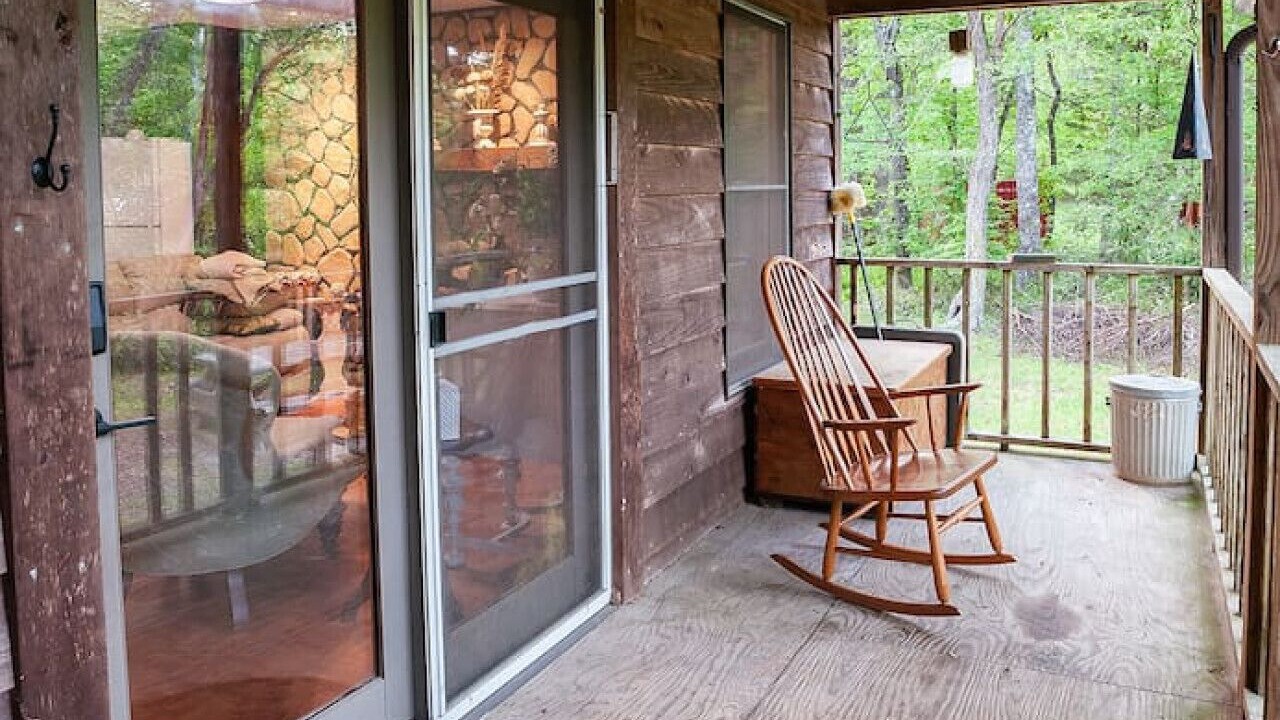Photo of Patio Balcony in Mountain Rest