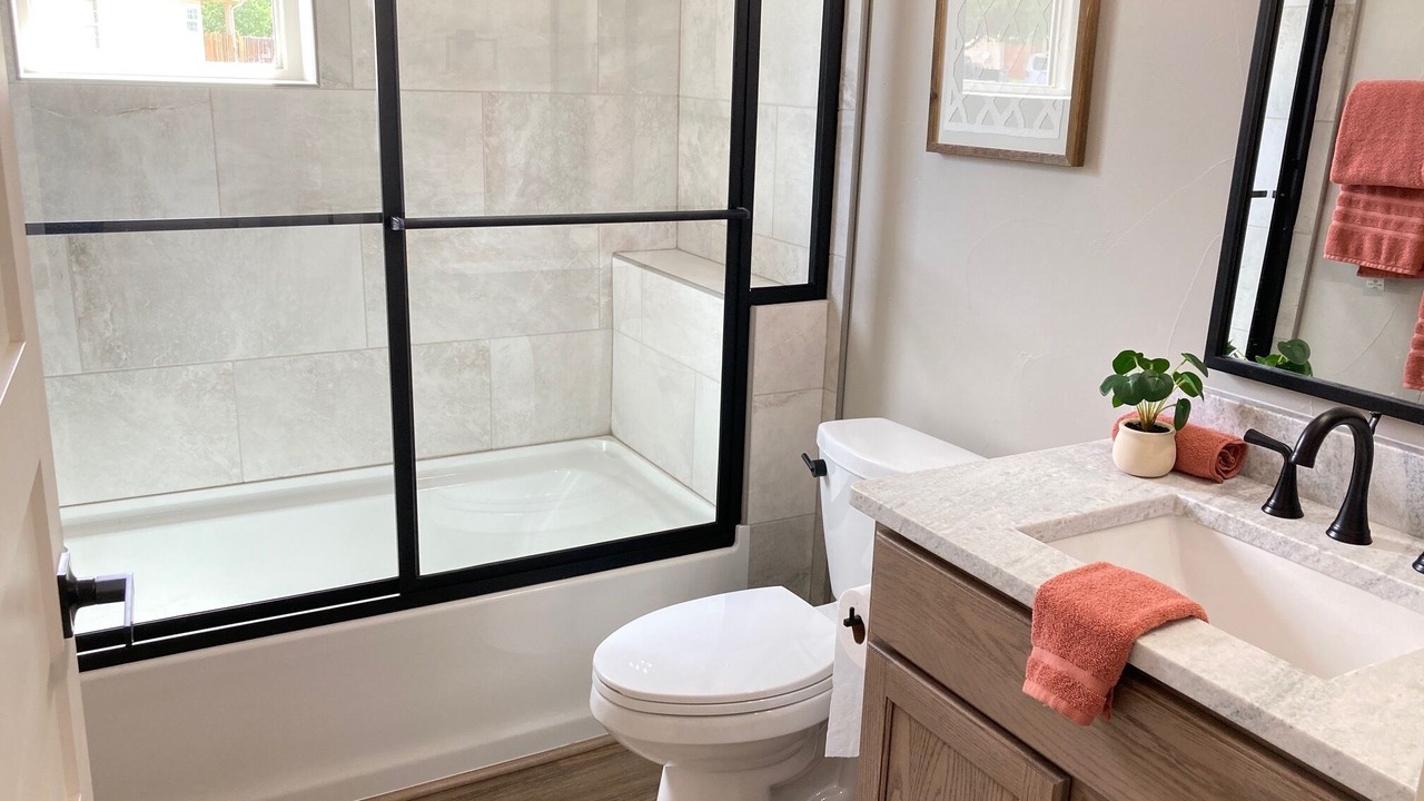 Photo of Bathroom in Ruidoso