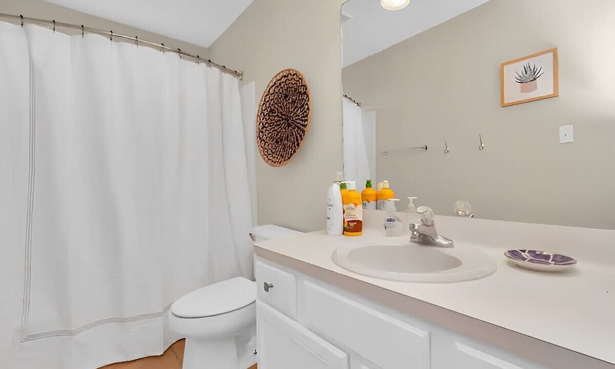 Photo of Bathroom in Willis