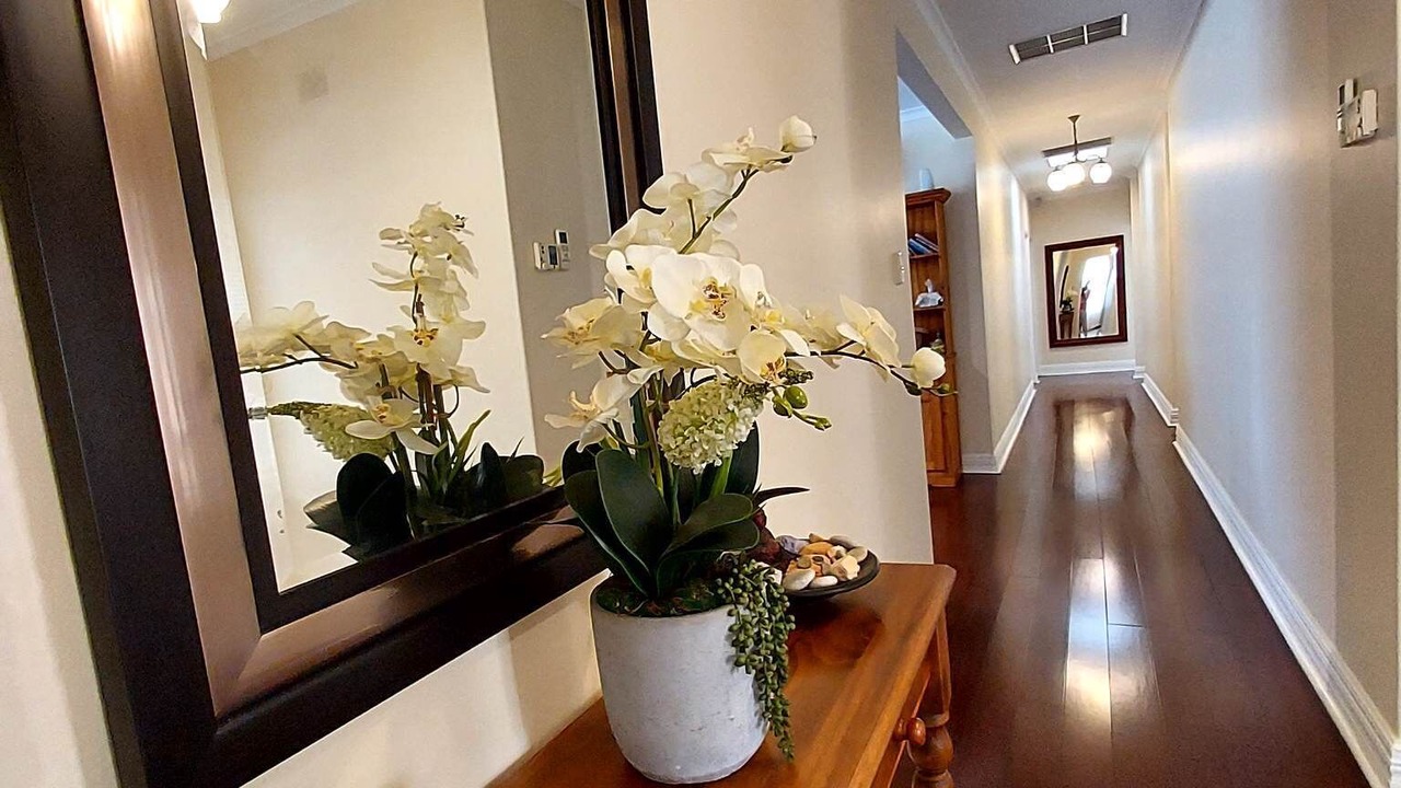 Photo of Others in Magil