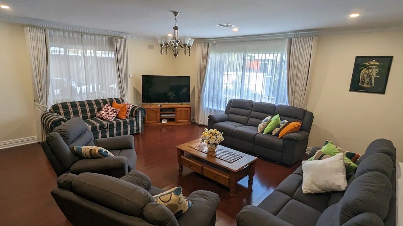 Photo of Livingroom in Magil