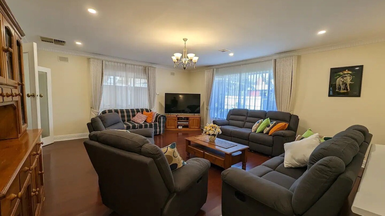 Photo of Livingroom in Magil