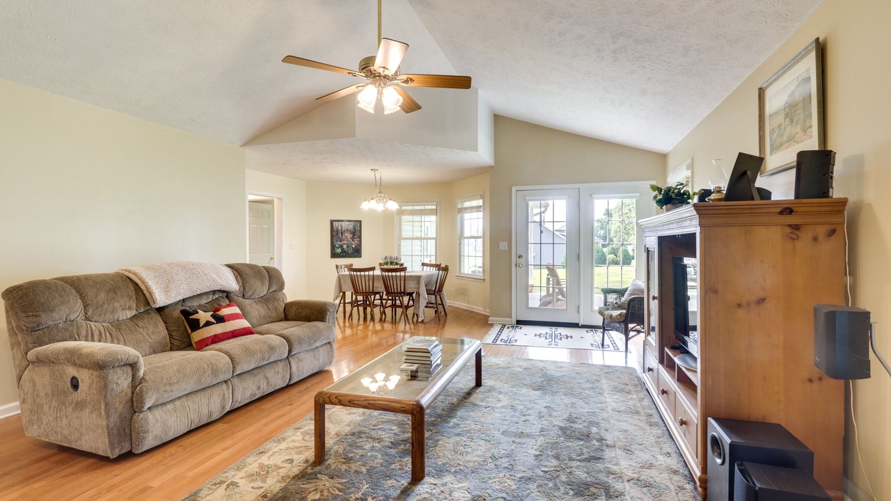 Photo of Livingroom in Elkton