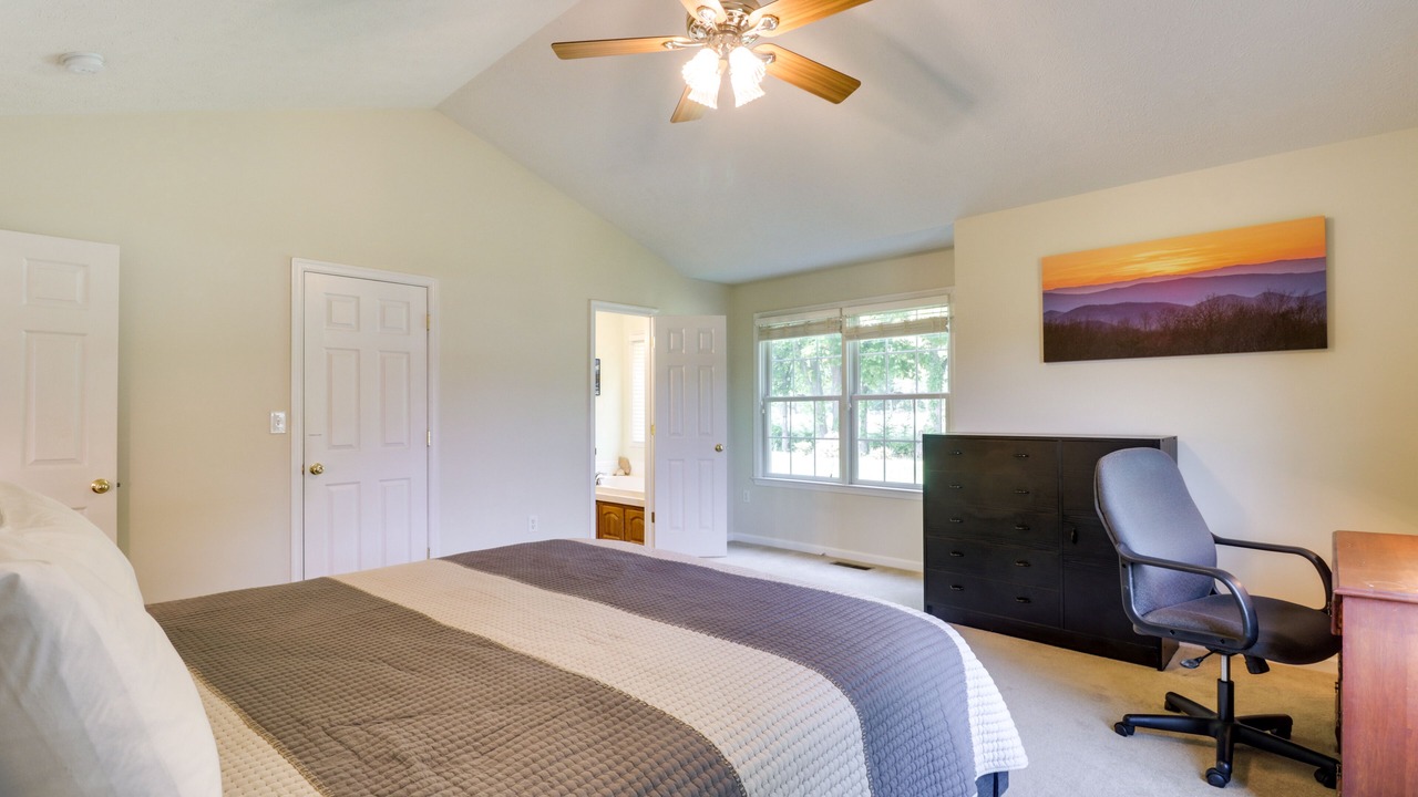 Photo of Bedroom in Elkton