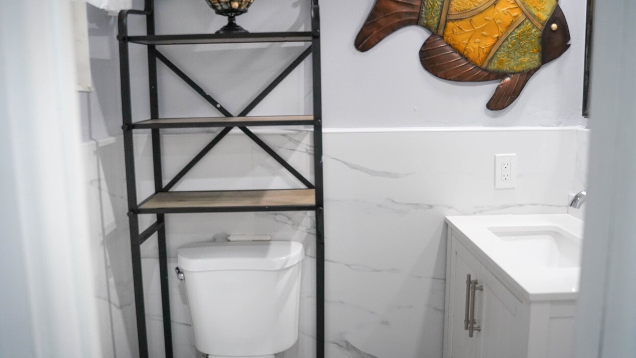 Photo of Bathroom in Lauderdale Lakes