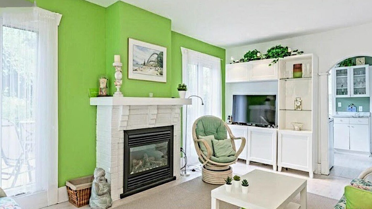 Photo of Livingroom in Crystal Beach