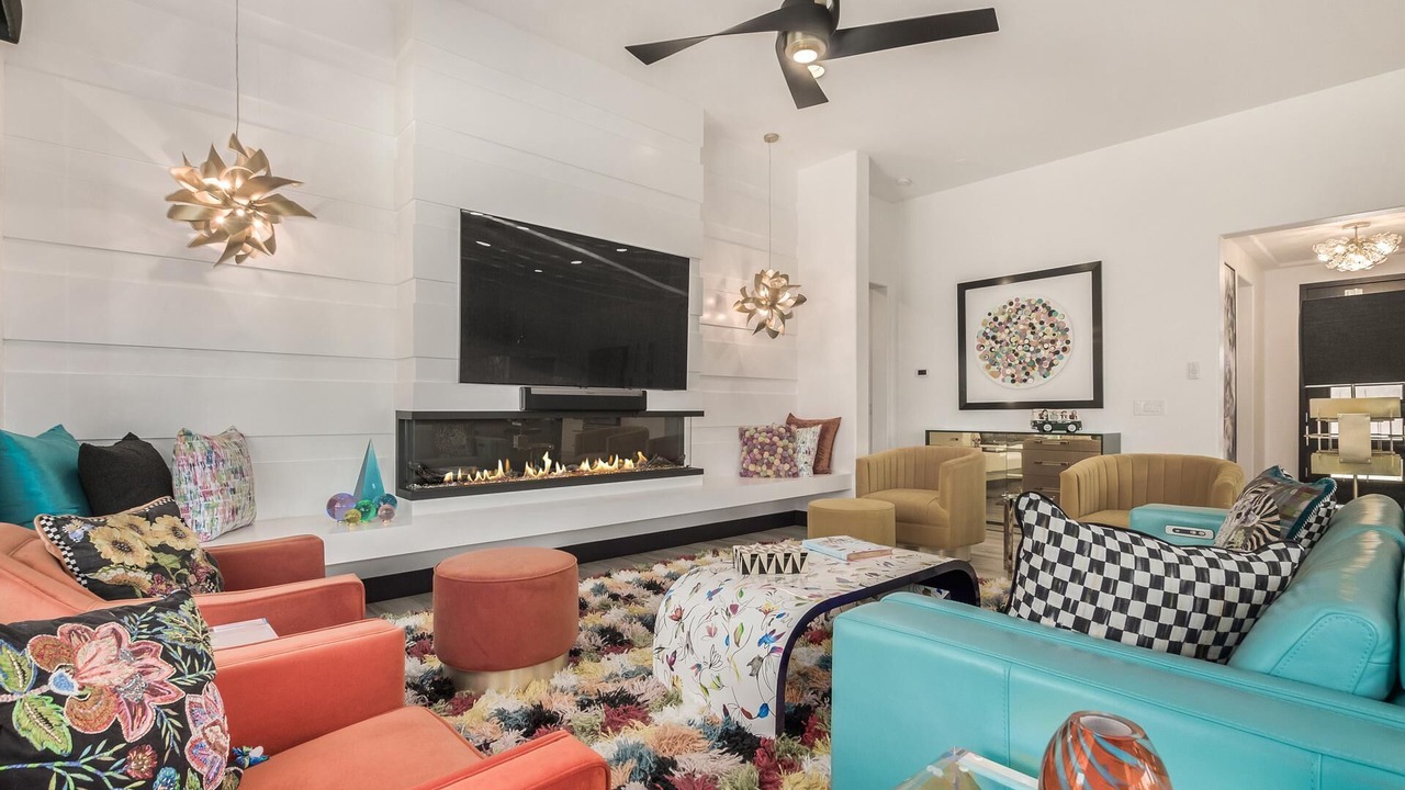Photo of Livingroom in Palm Valley