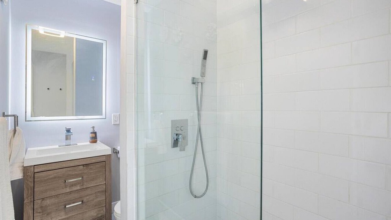 Photo of Bathroom in Little Havana