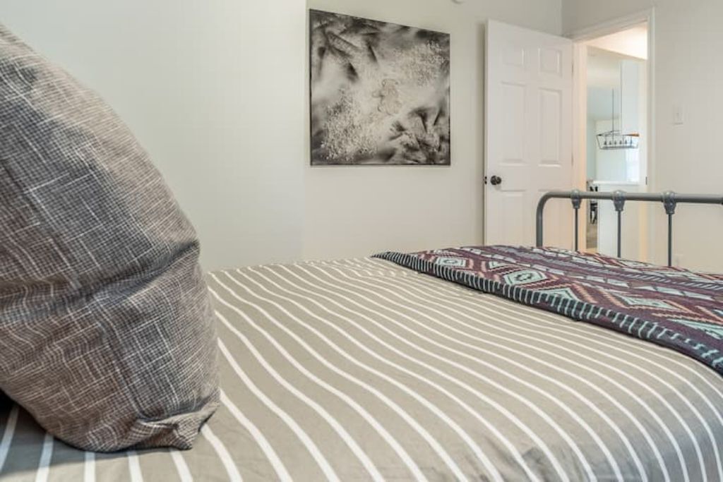 Photo of Bedroom in Highland Lake Estates