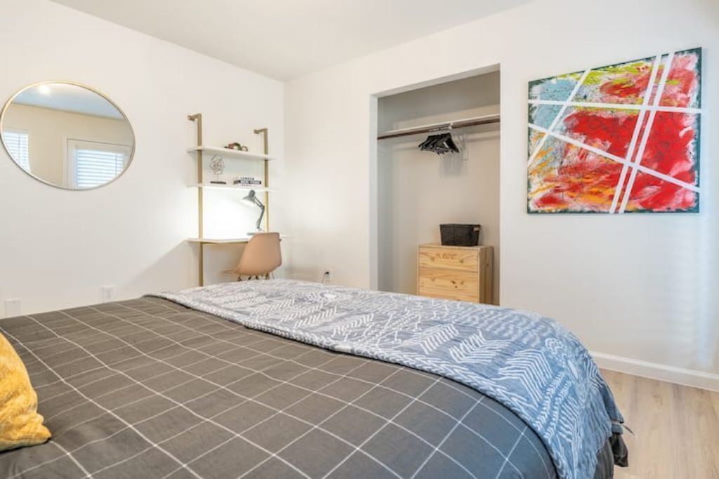 Photo of Bedroom in Highland Lake Estates