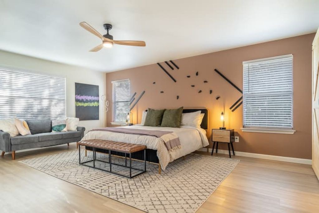 Photo of Bedroom in Highland Lake Estates