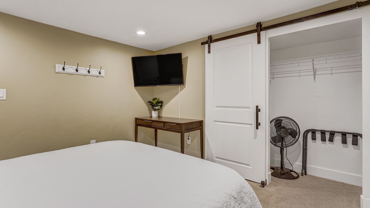 Photo of Bedroom in Cheyenne Meadows