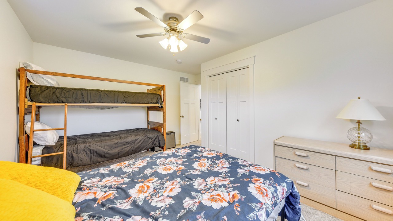 Photo of Bedroom in New Munster