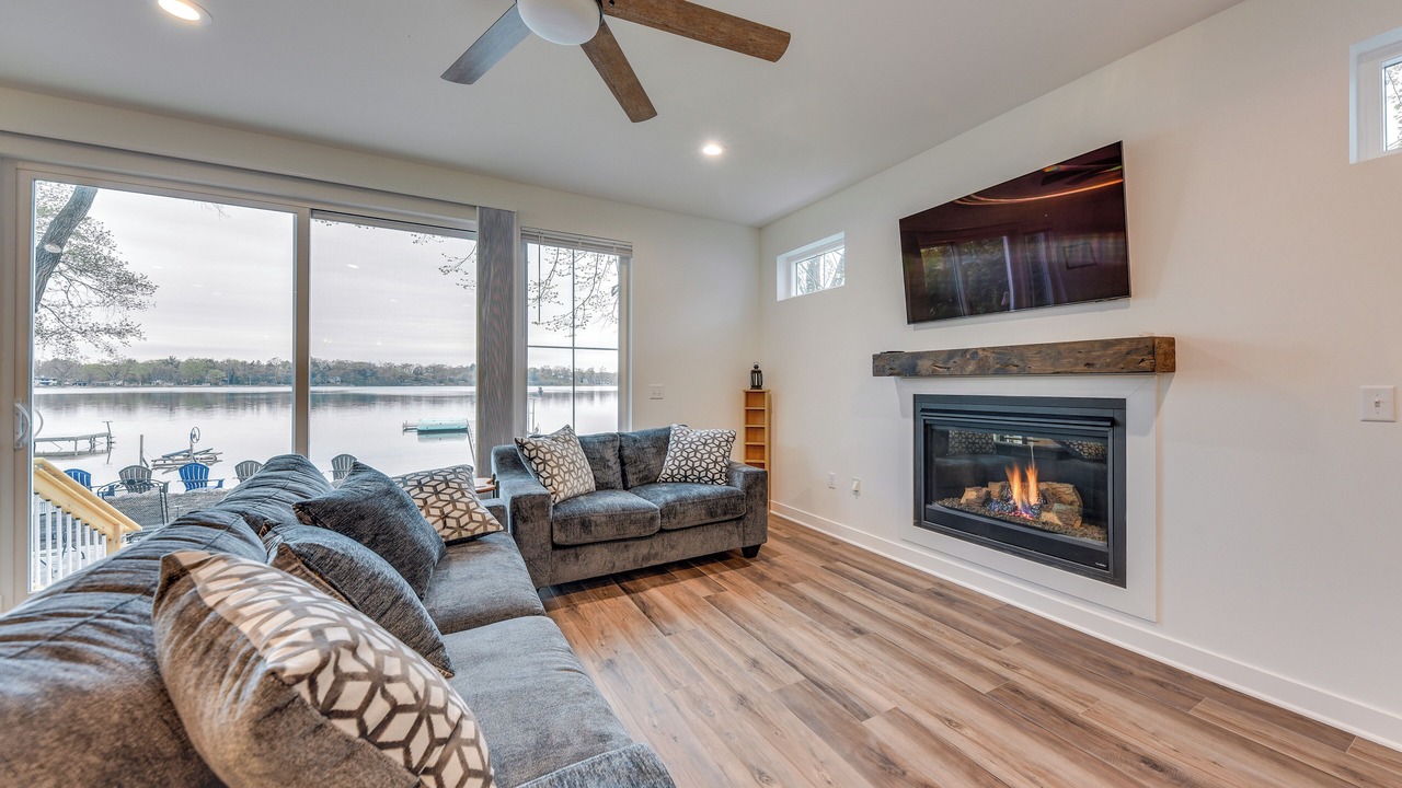 Photo of Livingroom in New Munster