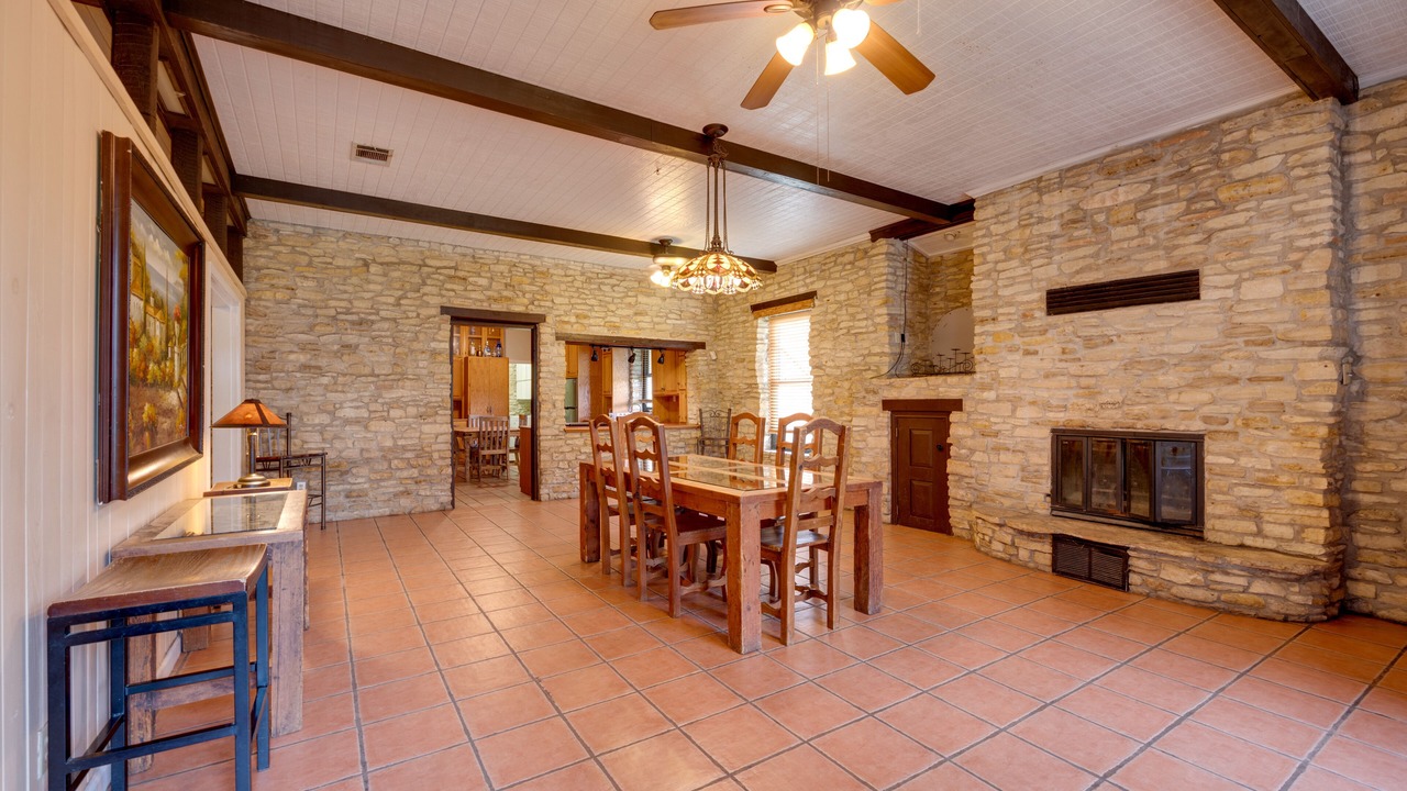 Photo of Bedroom in San Marcos