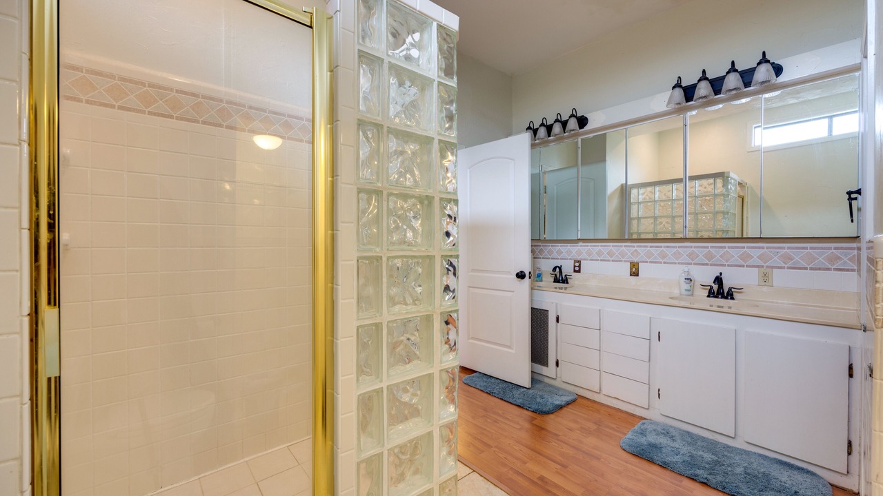 Photo of Bathroom in San Marcos