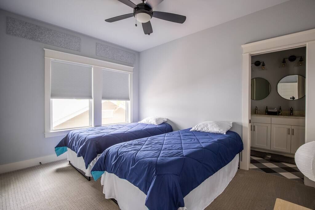 Photo of Bathroom in Beacon Hill