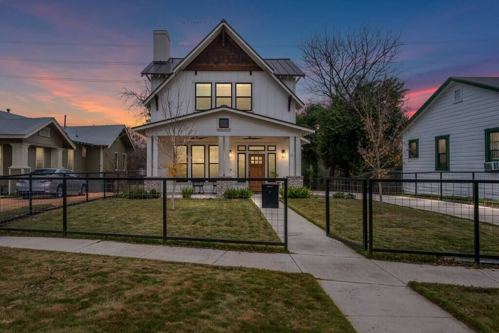 Photo of Outdoor in Beacon Hill