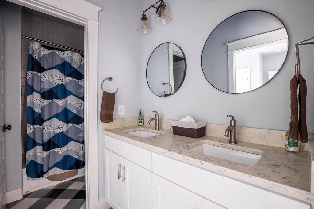 Photo of Bathroom in Beacon Hill