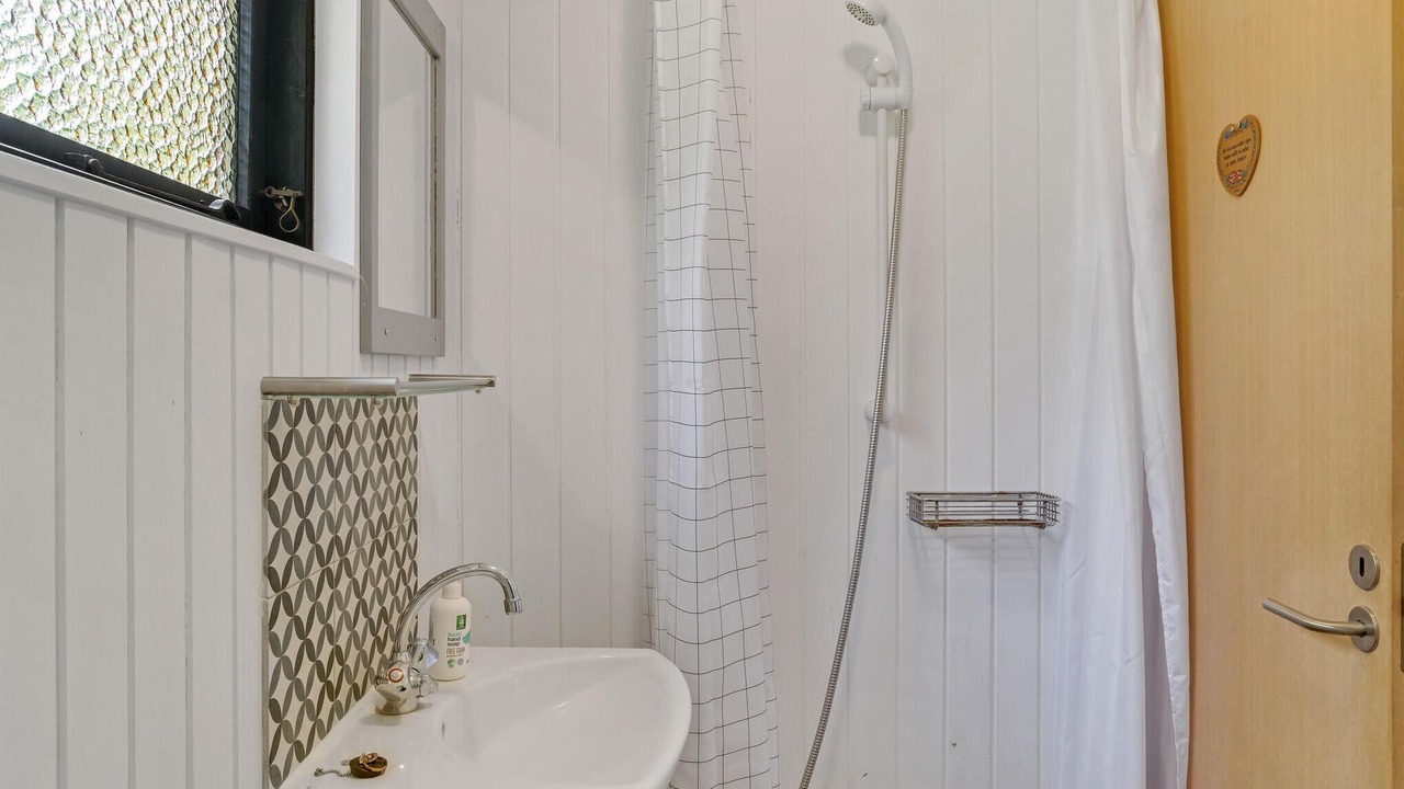 Photo of Bathroom in Bog By