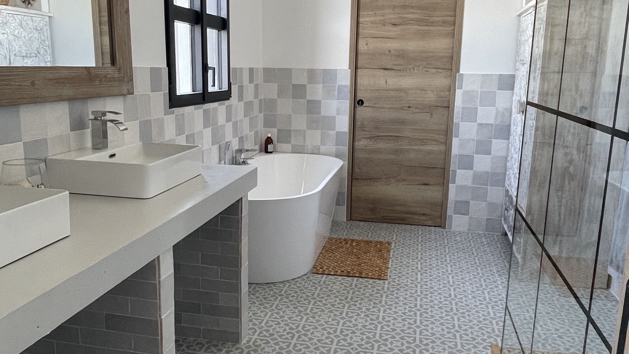 Photo of Bathroom in Saint-Siffret