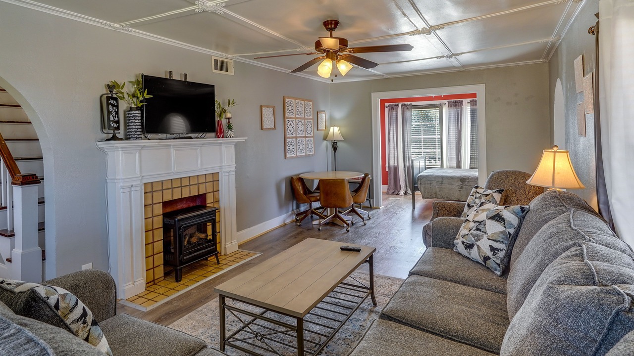 Photo of Livingroom in Lamesa
