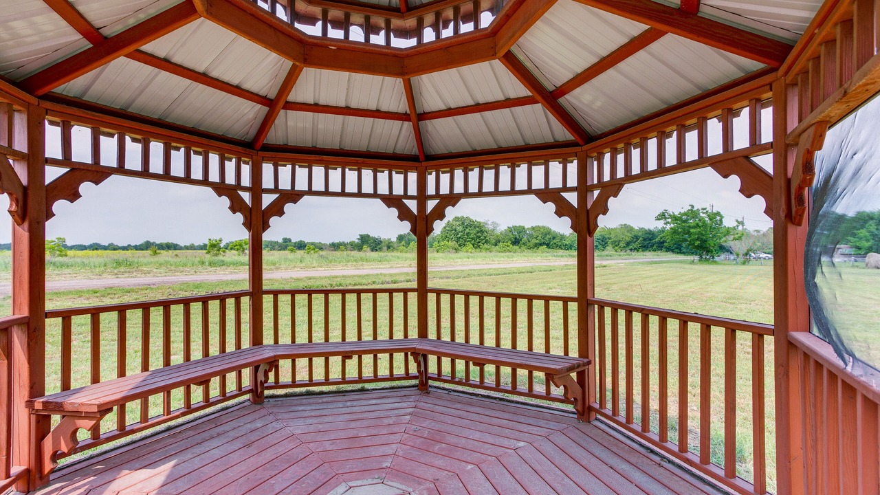 Photo of Patio Balcony in Commerce