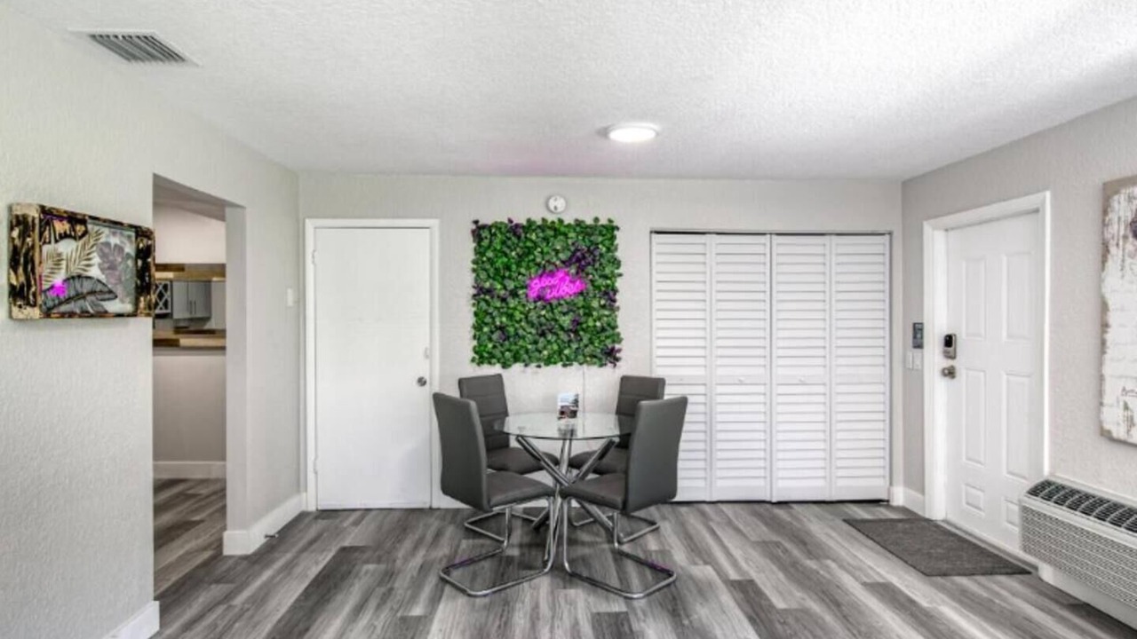 Photo of Others in Palm Beach Shores