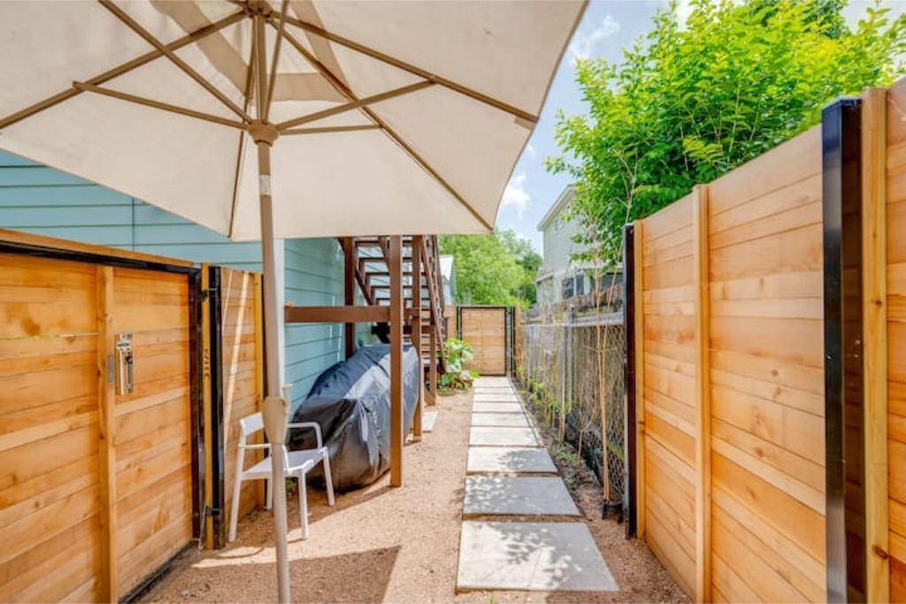 Photo of Patio Balcony in Chestnut