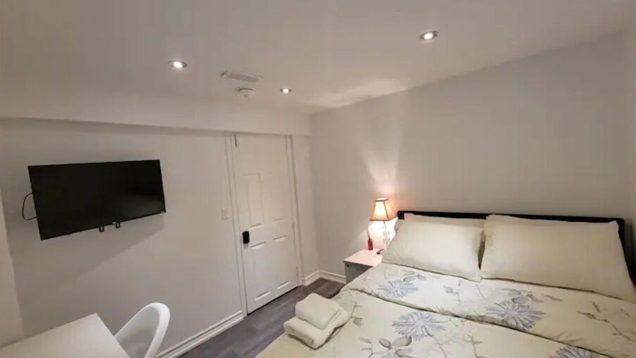 Photo of Bedroom in Ajax