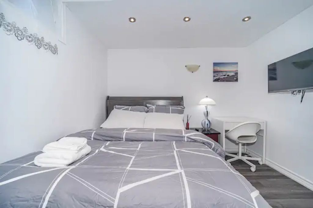 Photo of Bedroom in Ajax