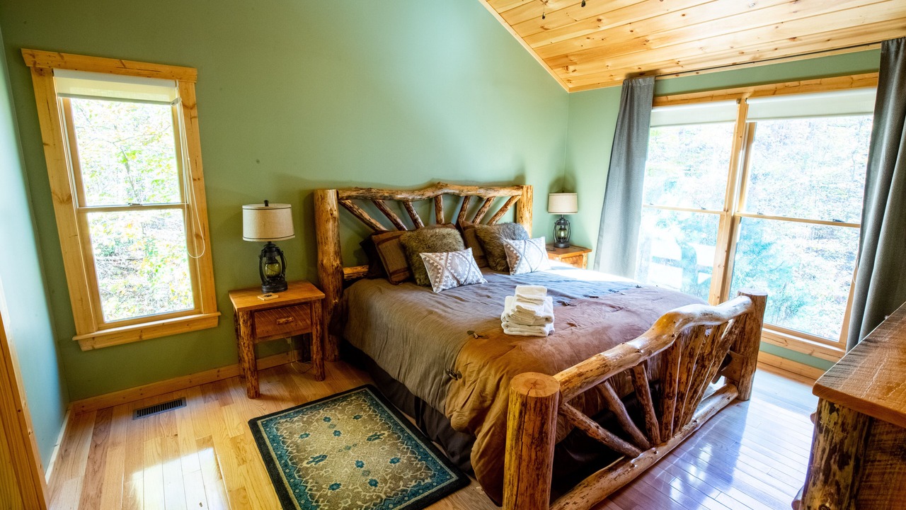 Photo of Bedroom in Eagle Mountain