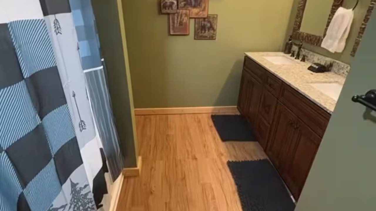 Photo of Bathroom in Eagle Mountain