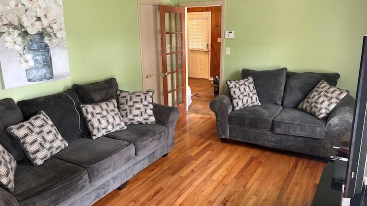 Photo of Livingroom in Albany