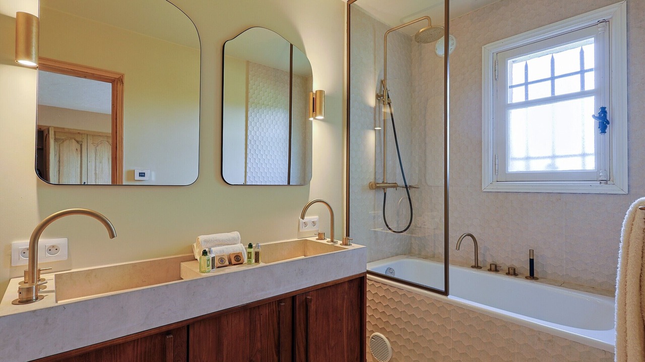 Photo of Others in Mouans-Sartoux