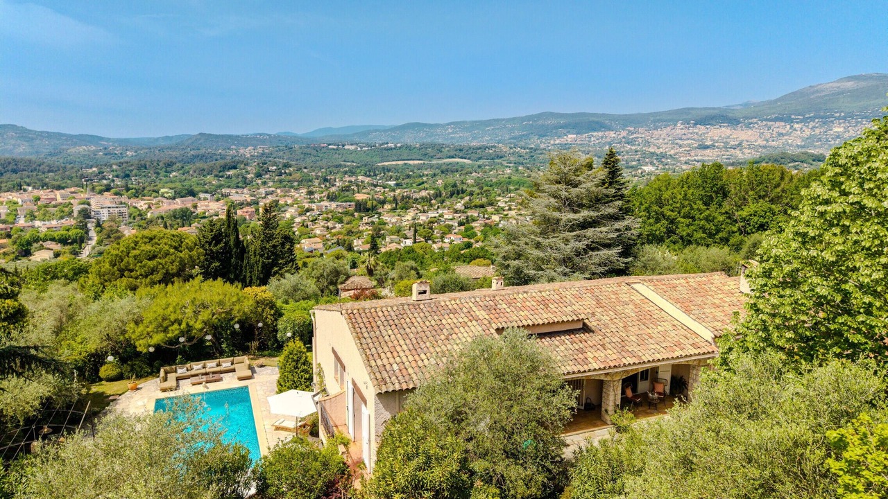 Photo of Others in Mouans-Sartoux