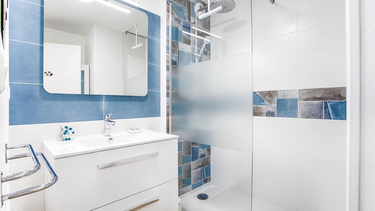 Photo of Bathroom in Cabourg