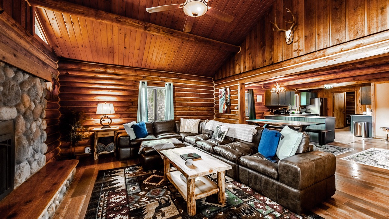 Photo of Livingroom in Superior