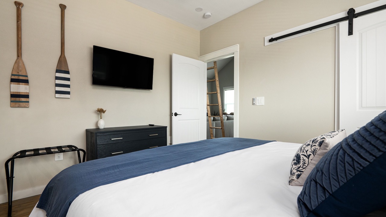 Photo of Bedroom in Port Bolivar
