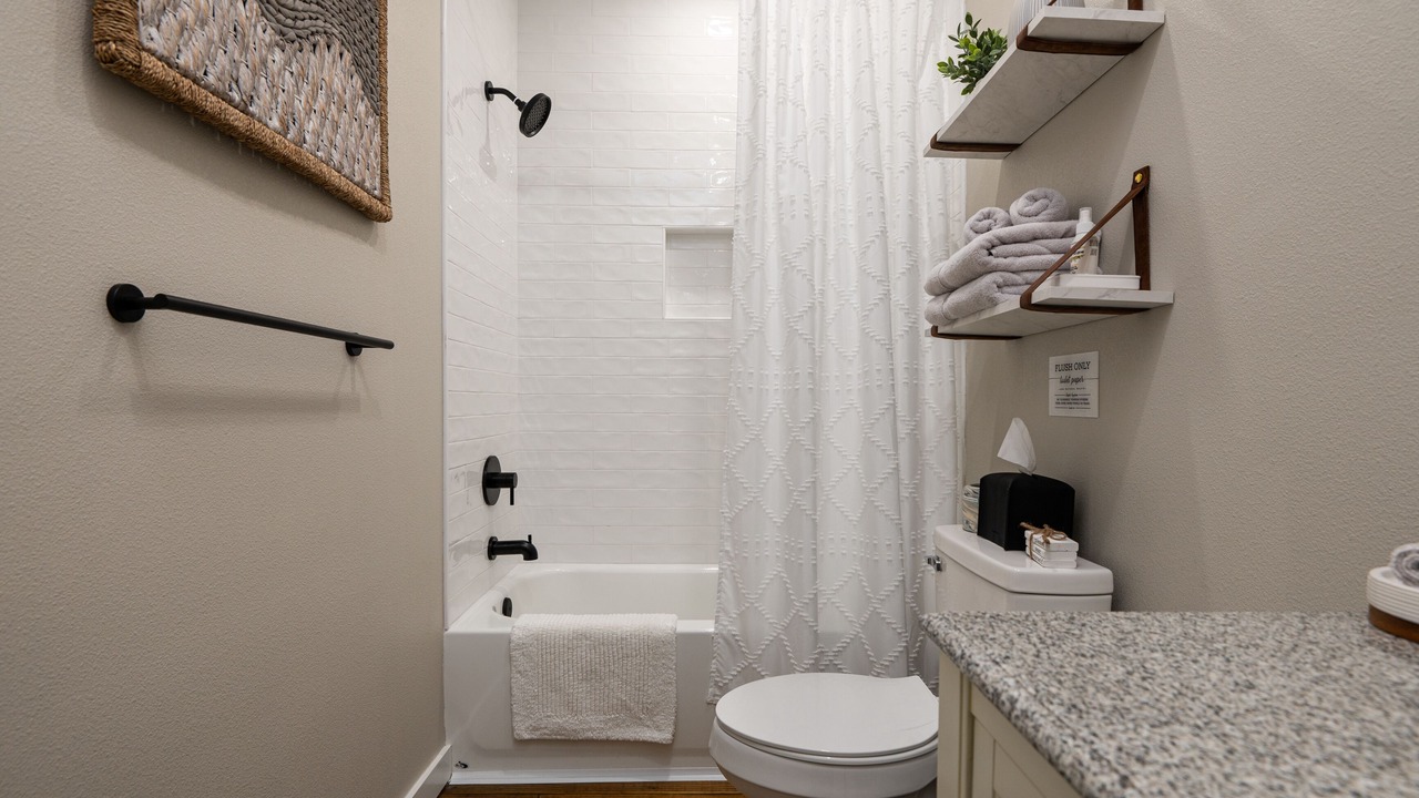 Photo of Bathroom in Port Bolivar