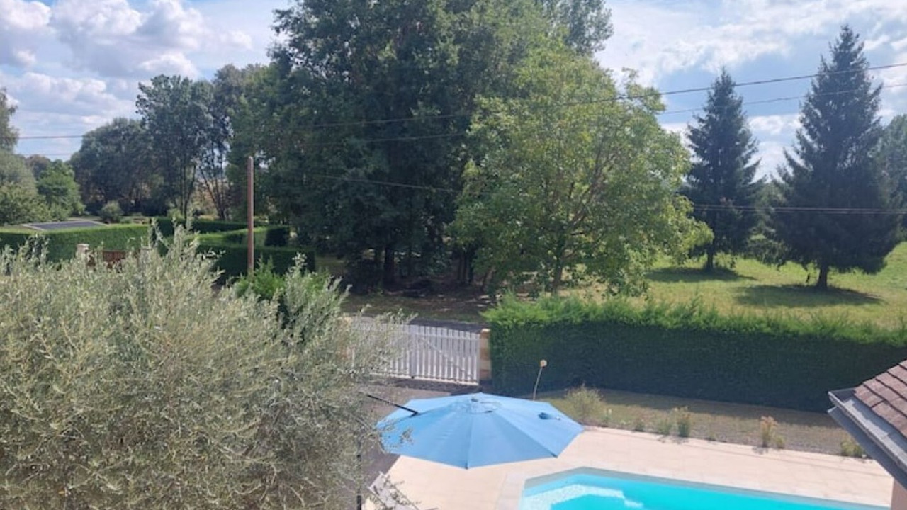 Photo of Outdoor in Limeray