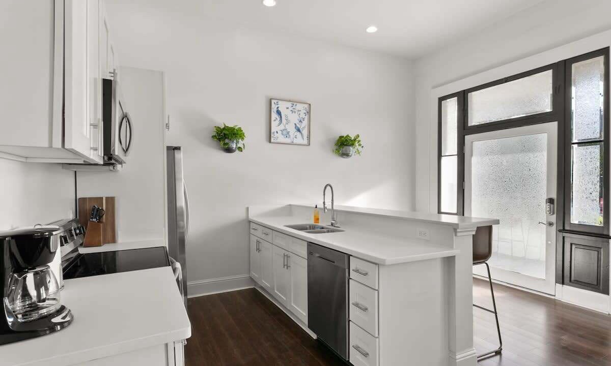 Photo of Kitchen in Saint Thomas Development