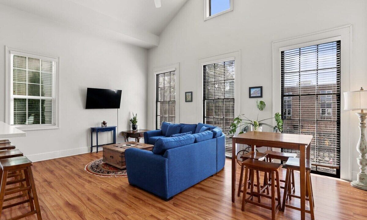 Photo of Livingroom in Saint Thomas Development