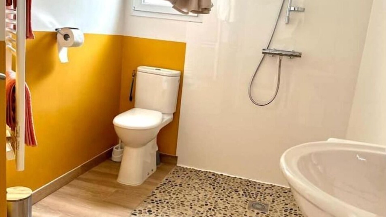 Photo of Bathroom in Landevieille