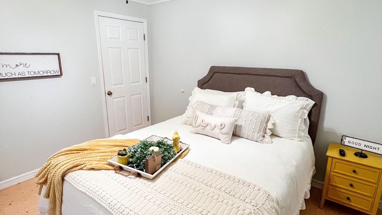 Photo of Bedroom in Marshall