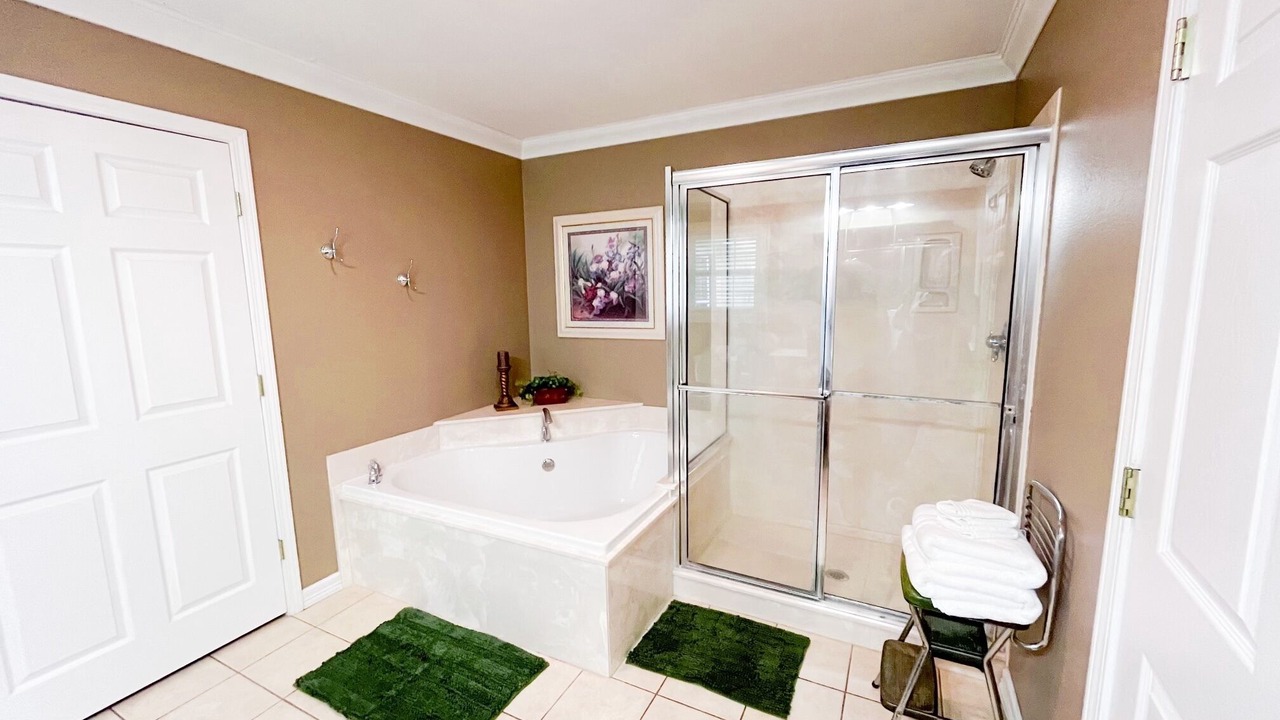 Photo of Bathroom in Marshall