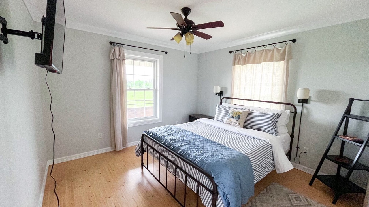 Photo of Bedroom in Marshall